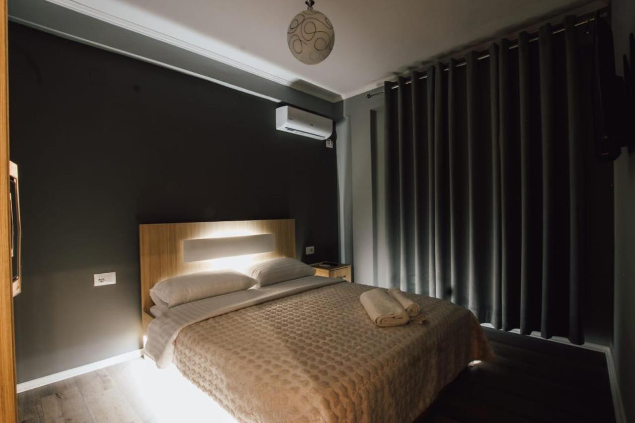 Novs Apartment 1 Гирокастра Экстерьер фото
